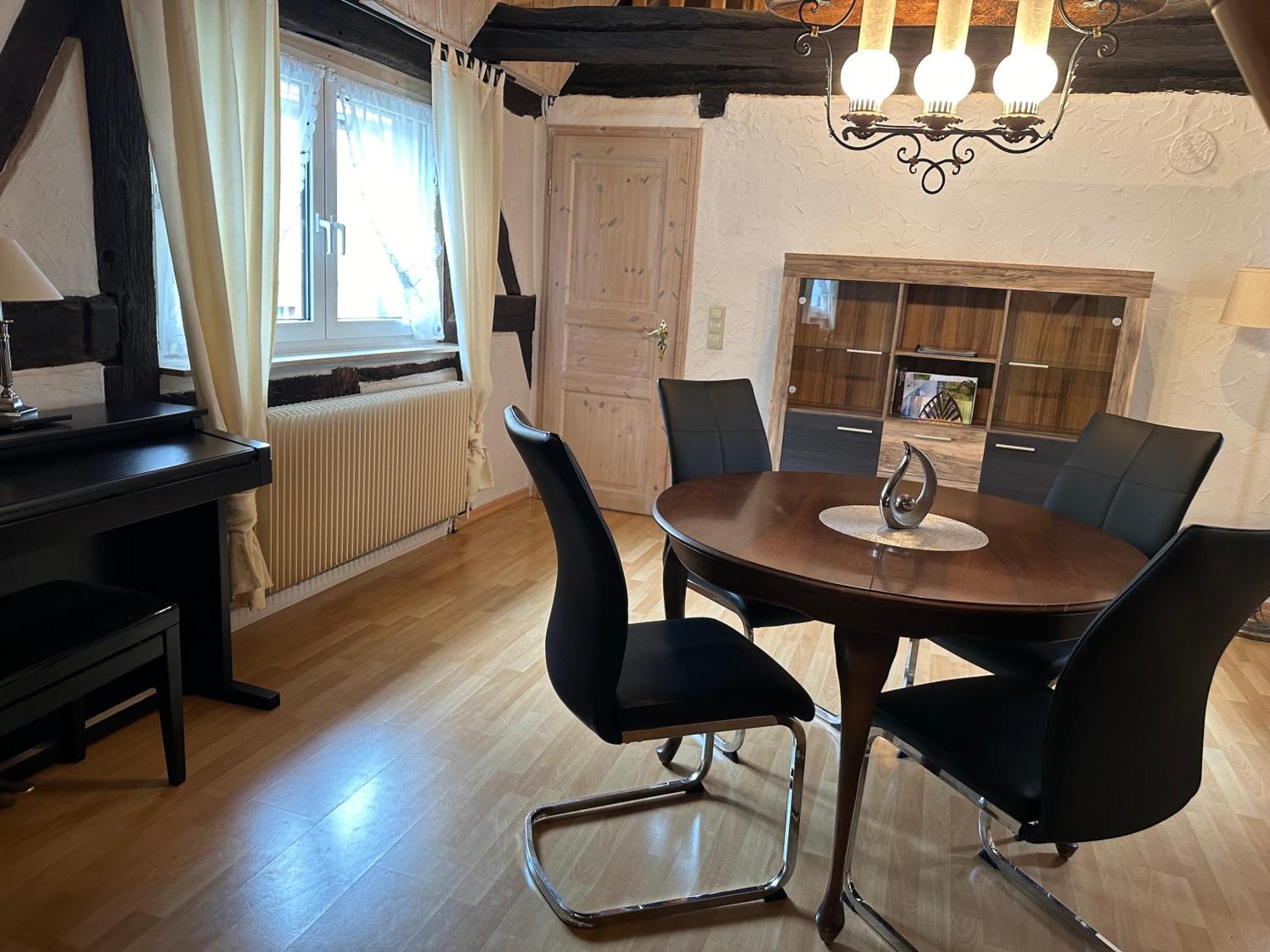 Ifam - Ihr Ferienhaus Am Main Zellingen Eksteriør bilde