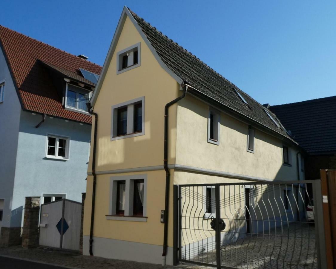 Ifam - Ihr Ferienhaus Am Main Zellingen Eksteriør bilde